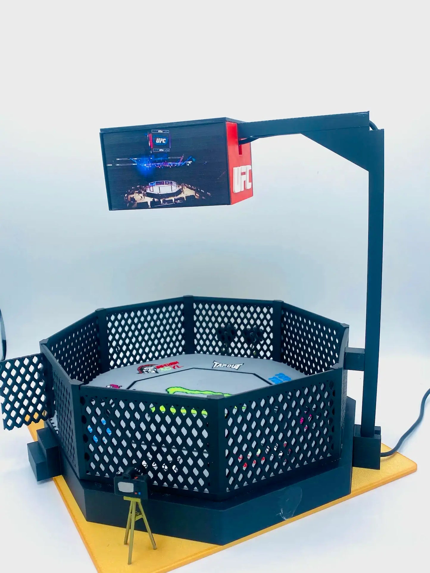 Octógono MMA personalizado con luz LED – mini ring UFC impreso en 3D para fans y coleccionistas