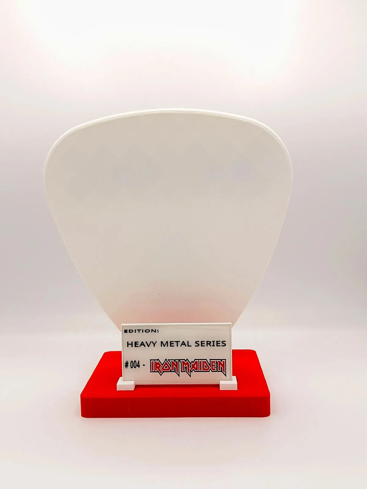 Púa gigante de tu grupo favorito: Heavy Metal Series