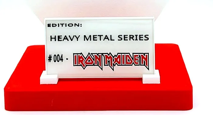 Púa gigante de tu grupo favorito: Heavy Metal Series